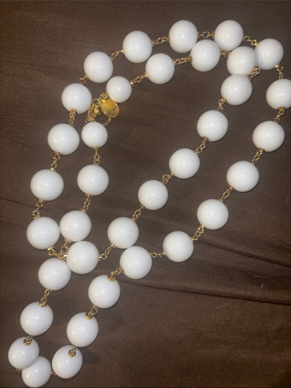 Anne Klein white bead necklace